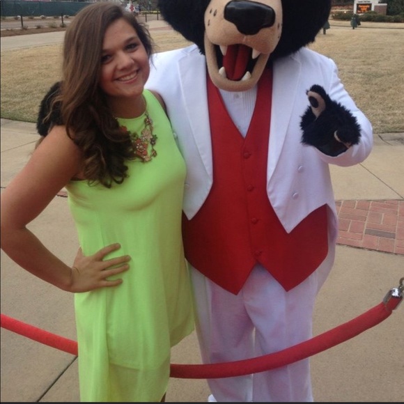 High Low Dress - Picture 2 of 4